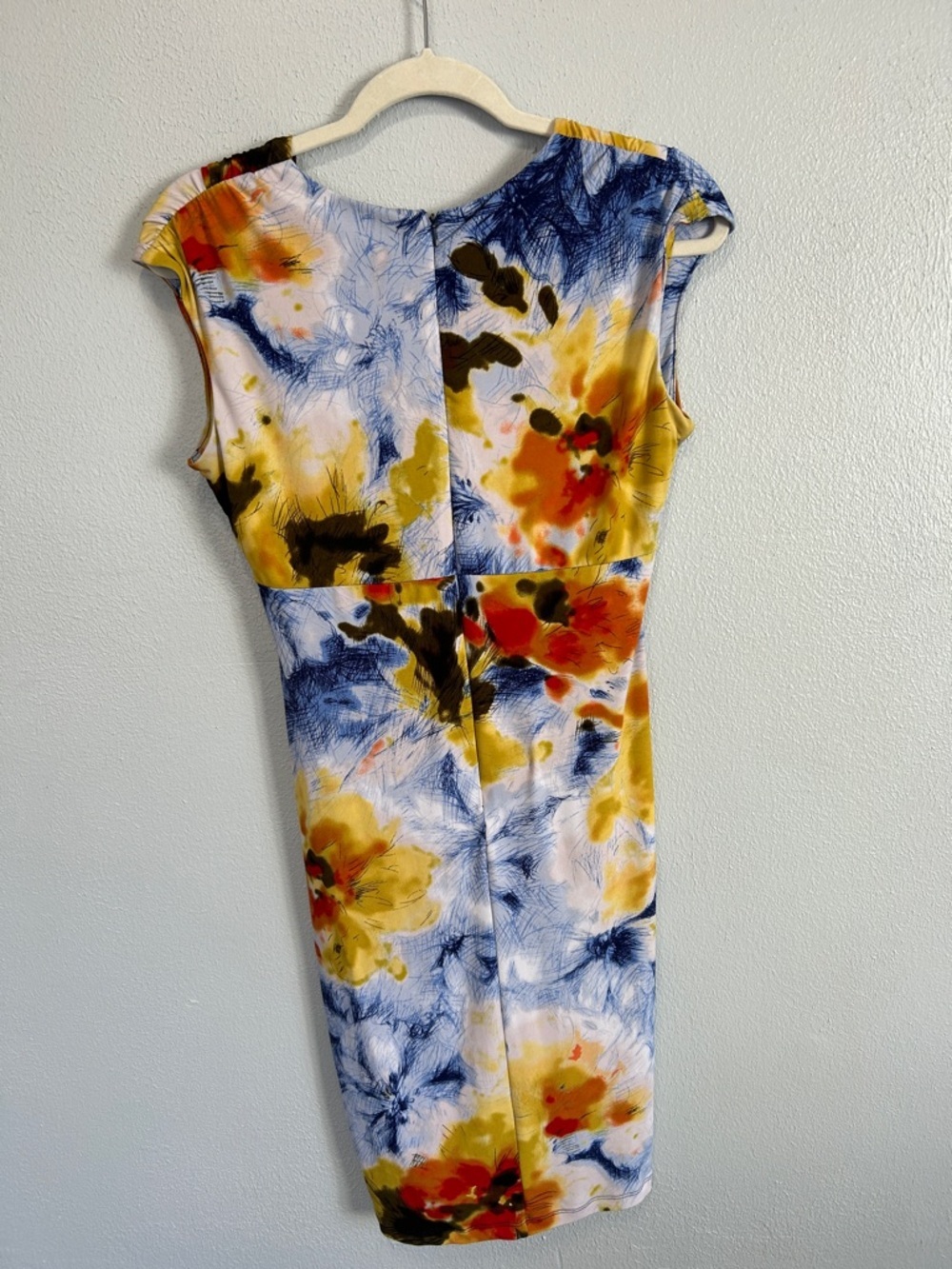 Calvin Klein Multicolor Knot-Front Midi Dress in Navy, Mustard & Red Size 4 - Picture 2 of 8